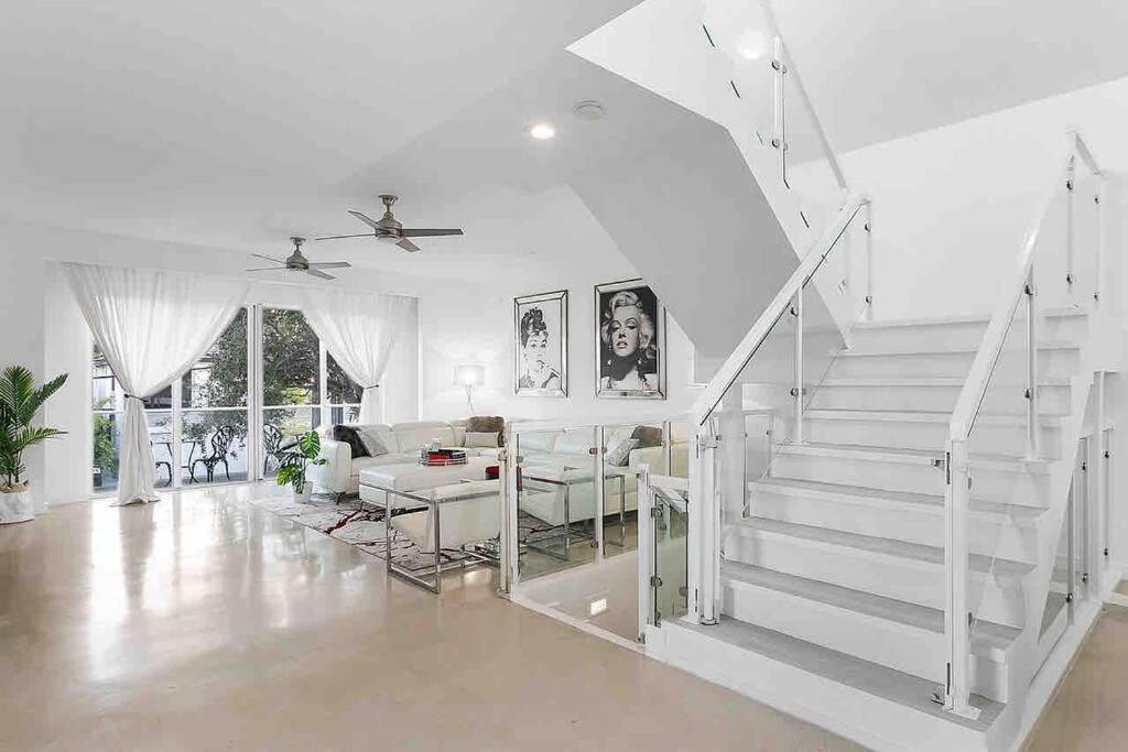 Monroe Mansion Villa Fort Lauderdale Exterior photo